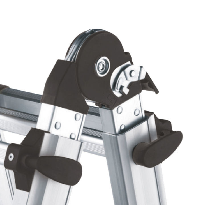 Joints with automatic locking and unlocking