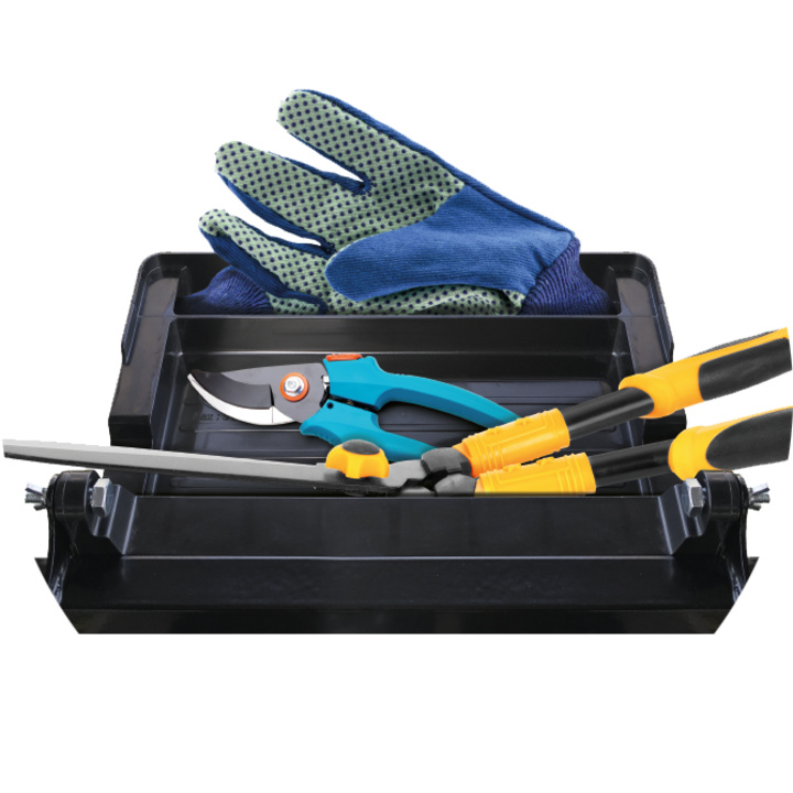 Tool holder