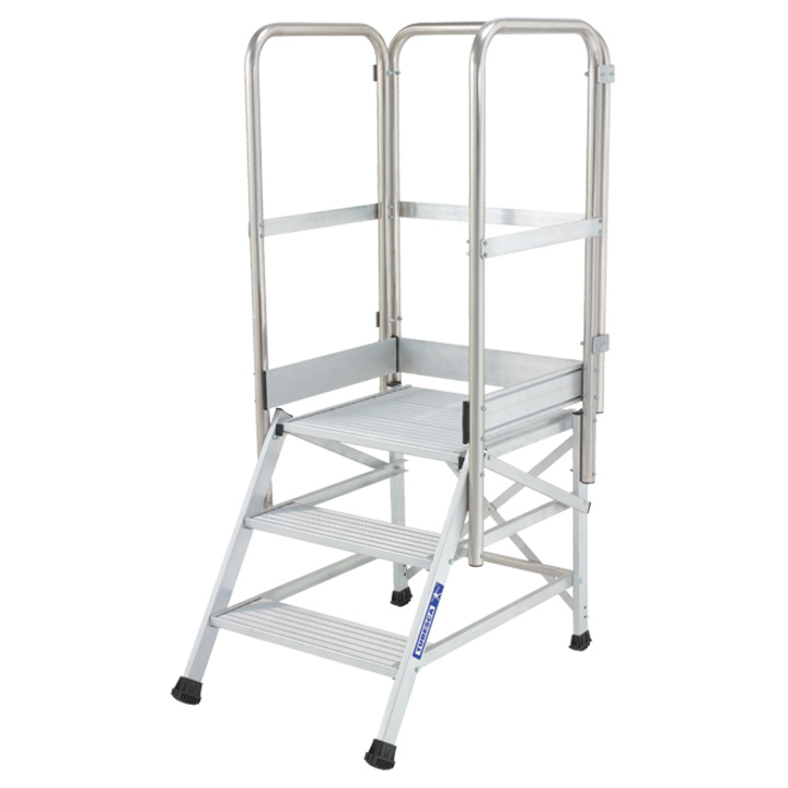 02374203 equipado con 2 rampas laterales y 1 rampa frontal