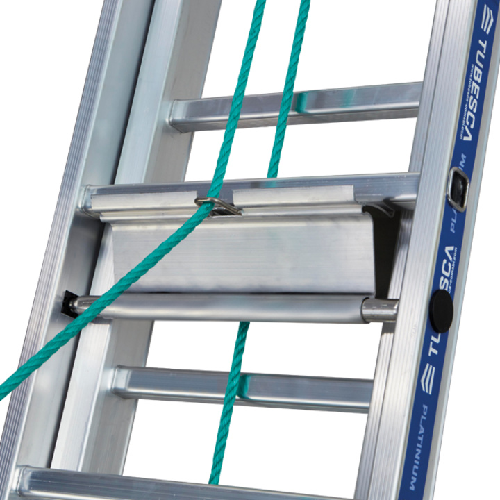 Basculador automático de aluminio extruido con inserción de poliamida