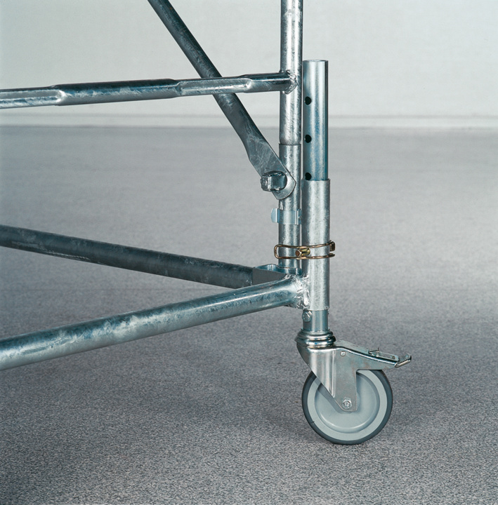 Up to 200mm every 25mm adjustable wheels