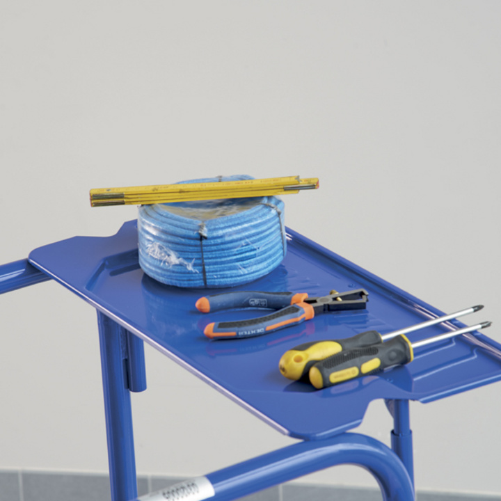 Wide tray