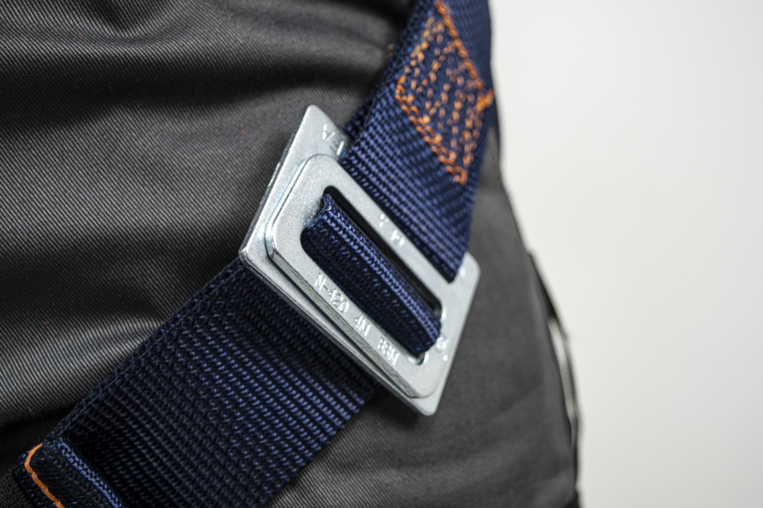 Harness can be adjusted and fastened with 3 male-female metal buckles at the thighs and support belt