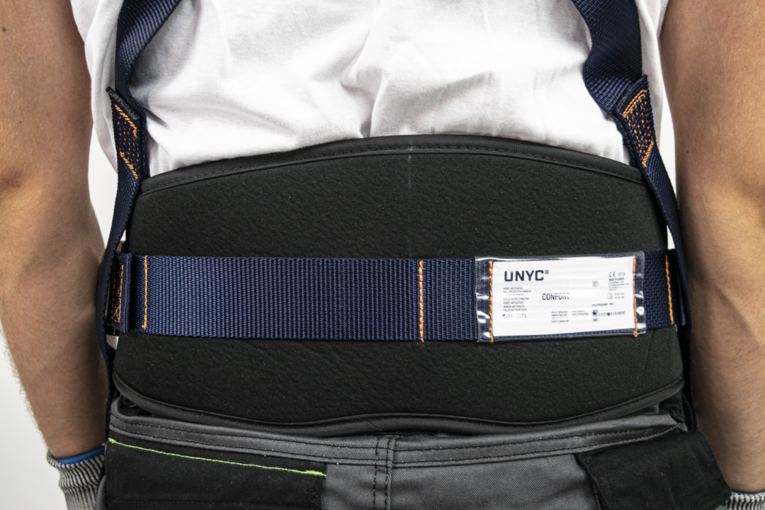 Padded support belt