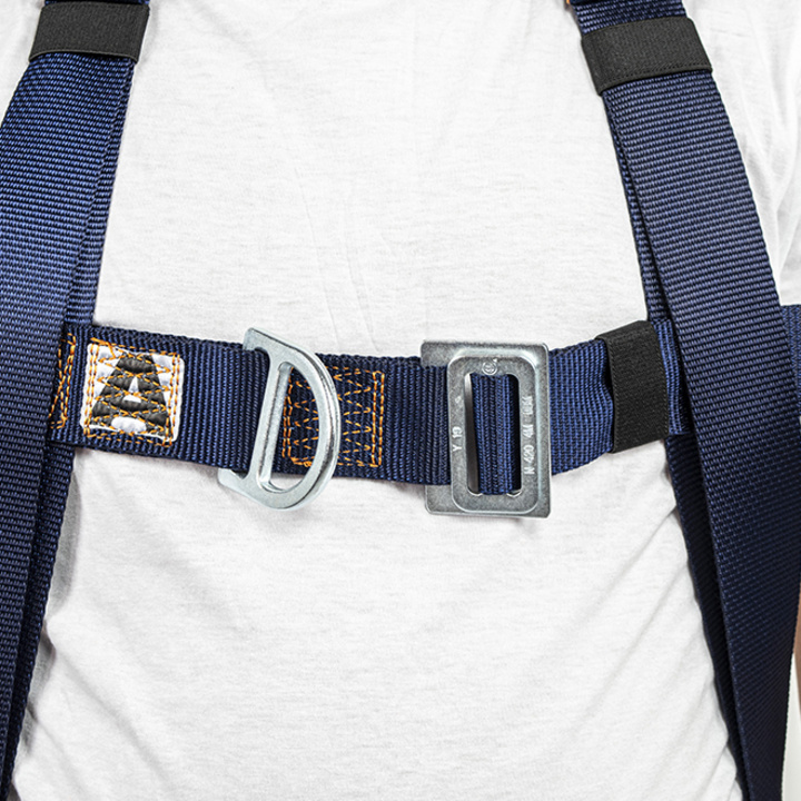 Metal Sternal anchoring and adjustable strap