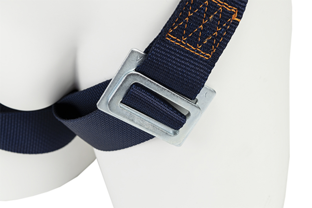 5 male-female metal adjustment buckles at the thighs, shoulders, and chest strap