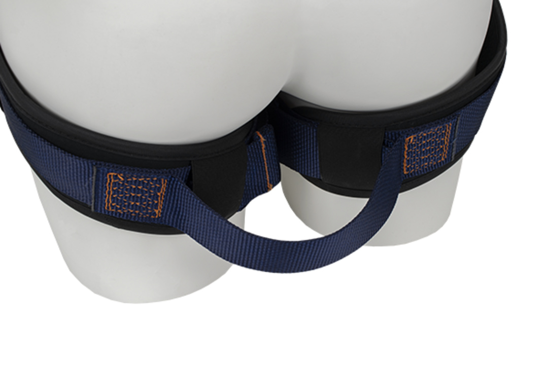 Padded thigh straps and sub-pelvic strap