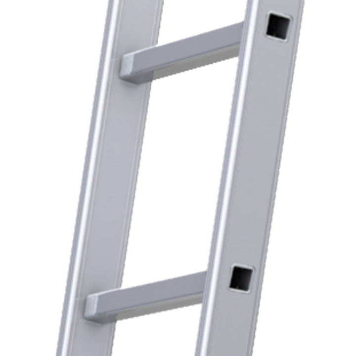 28 cm spacing between rungs